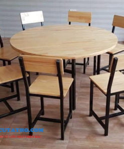 Thanh lý mẫu bàn ghế chân sắt mặt gỗ mới